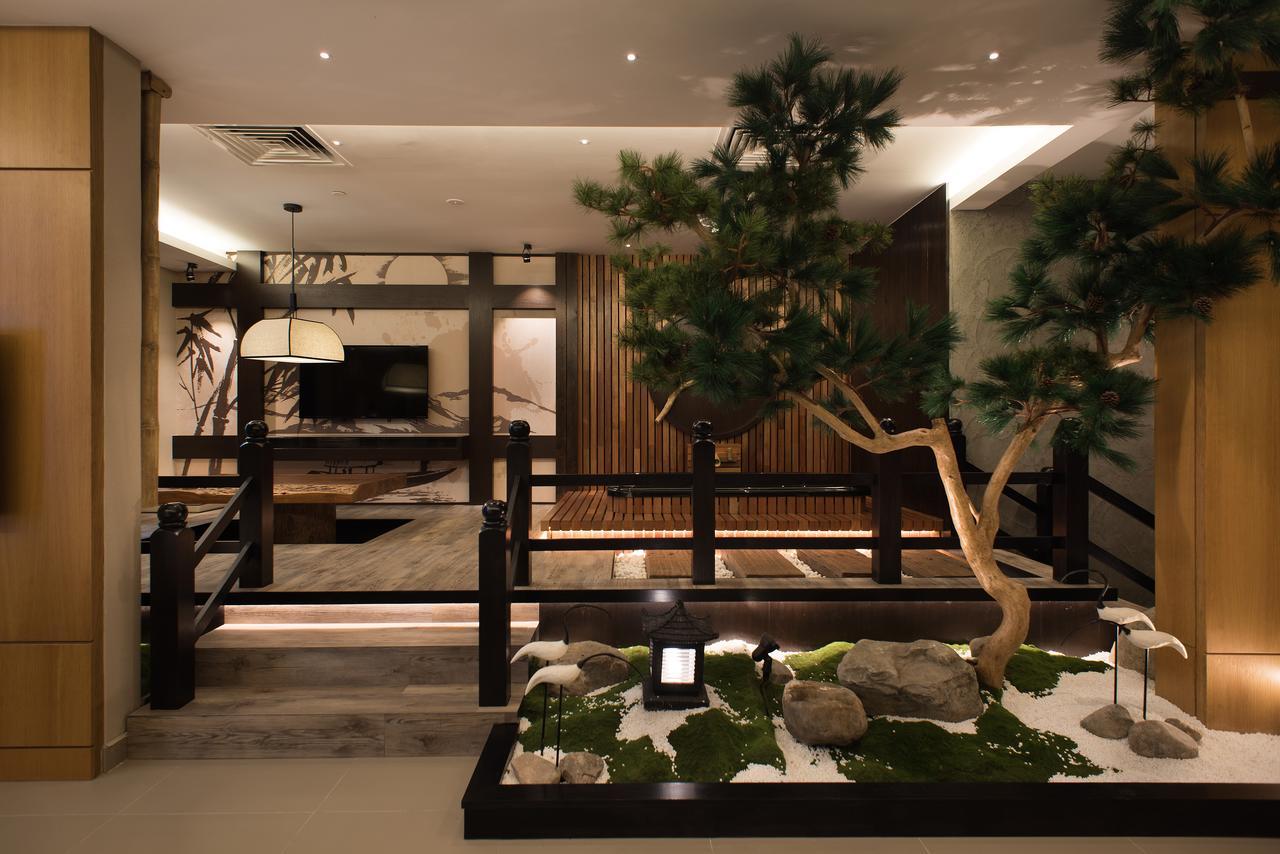 Vangohh Eminent Hotel & Spa Bukit Mertajam Extérieur photo