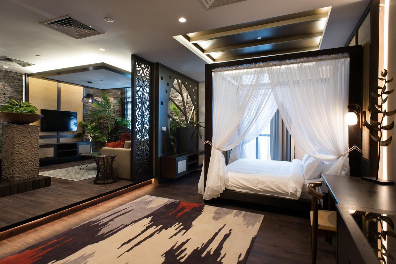 Vangohh Eminent Hotel & Spa Bukit Mertajam Extérieur photo