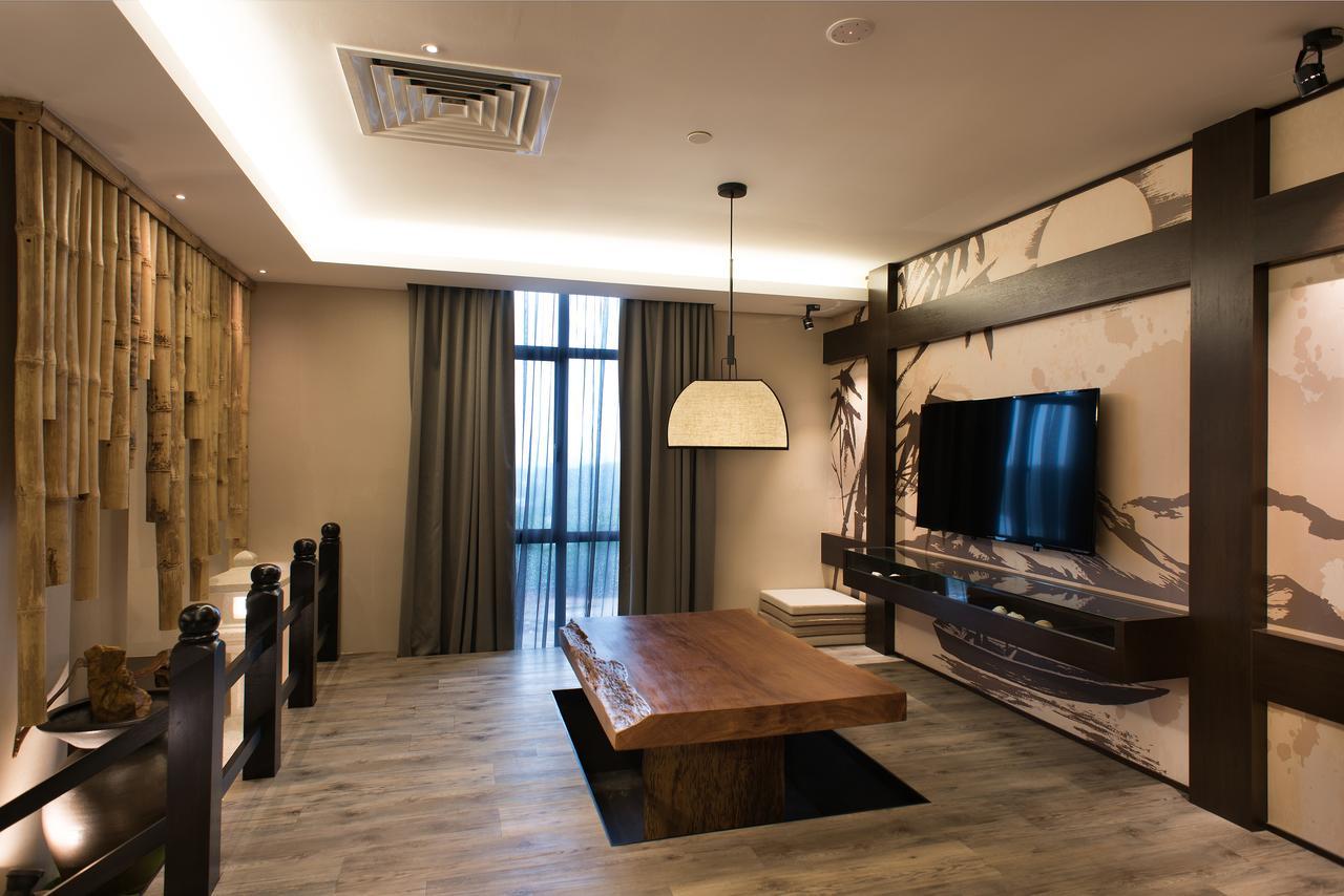 Vangohh Eminent Hotel & Spa Bukit Mertajam Extérieur photo