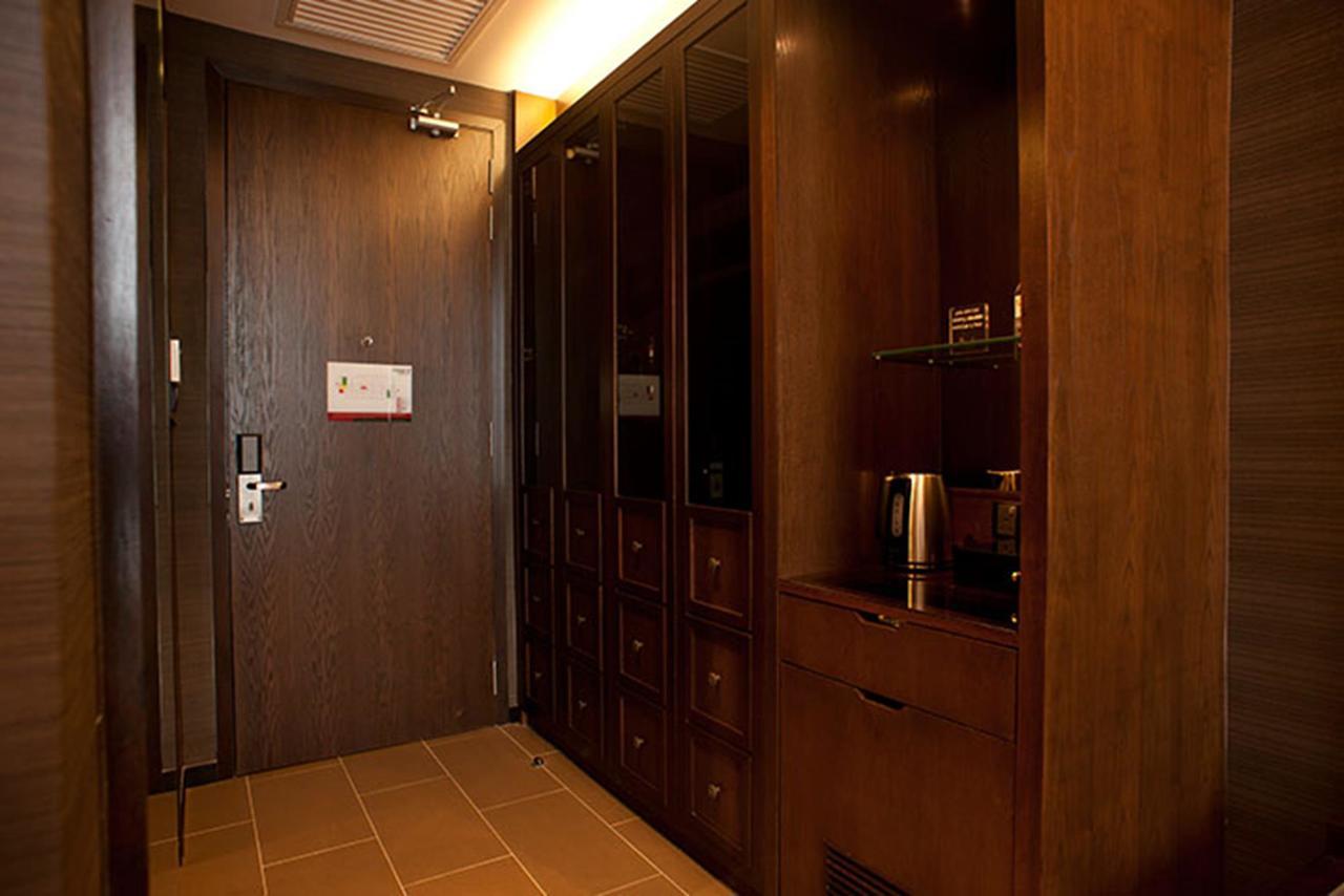 Vangohh Eminent Hotel & Spa Bukit Mertajam Extérieur photo